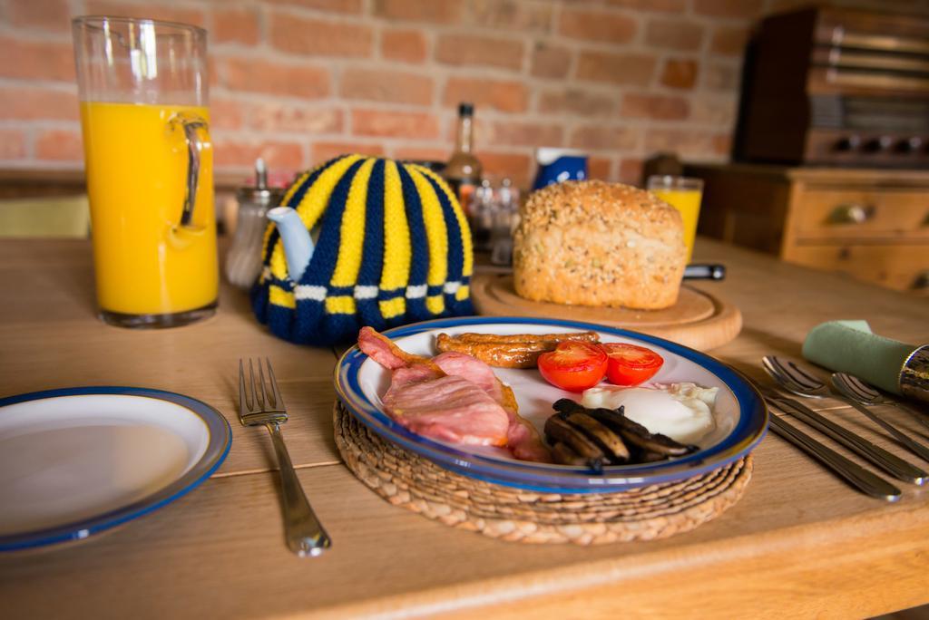 Huntlands Farm Bed & Breakfast ブロムヤード エクステリア 写真